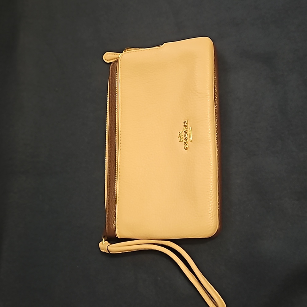 New Coach Wristlet Dark Purple/Light Purple